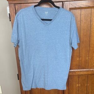 GAP Men's Light Blue V-Neck Tee